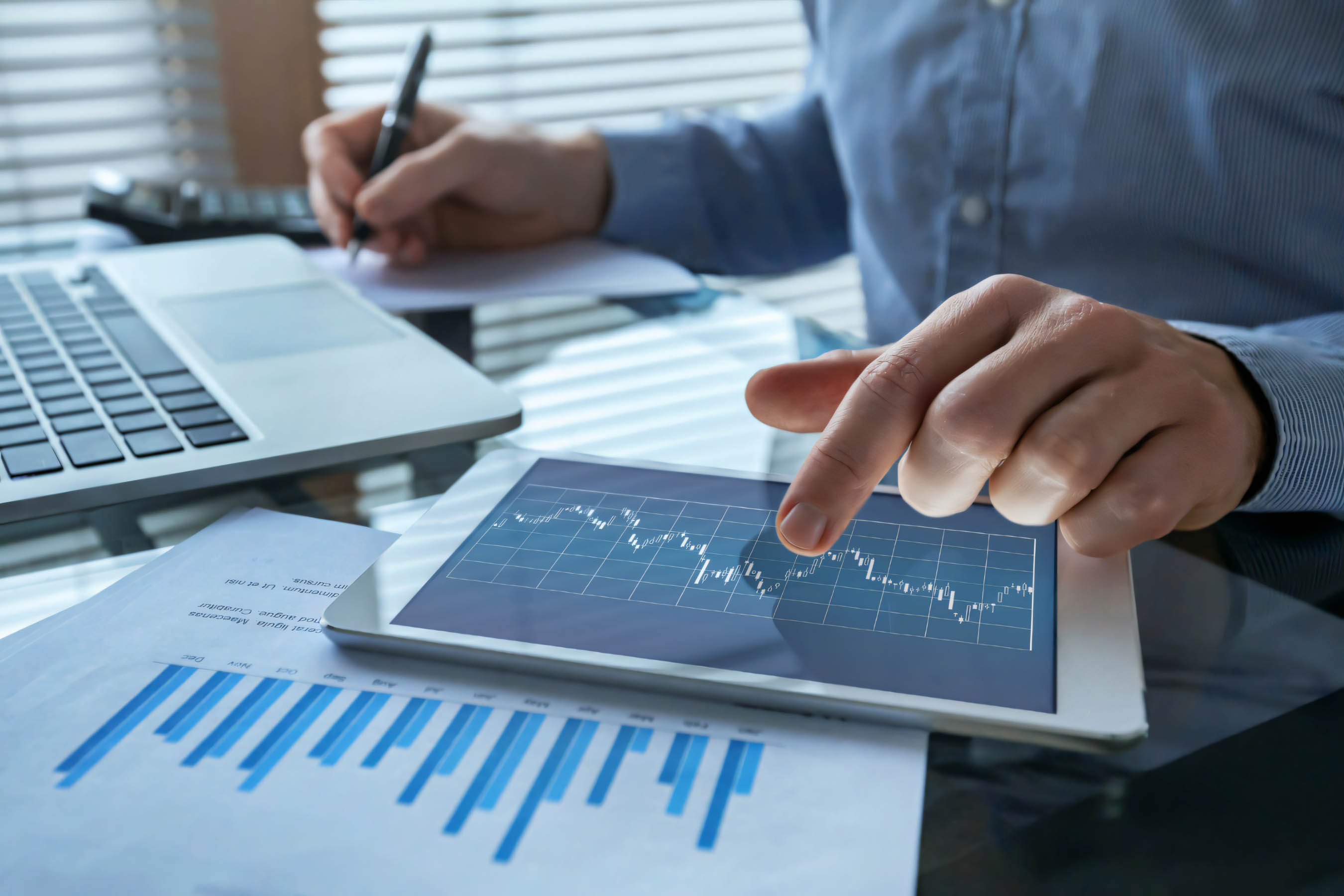 Homem de negócios focado